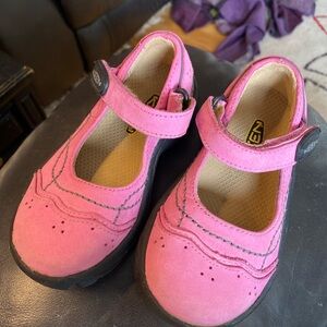 Keen Pink Mary Jane Casual/Walking/Hiking Shoes